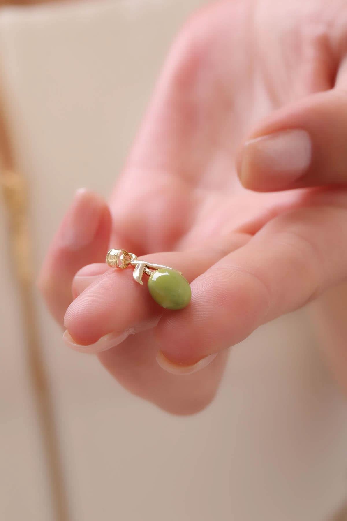 14 Ayar Yeşil Zeytin Altın Kolye Ucu