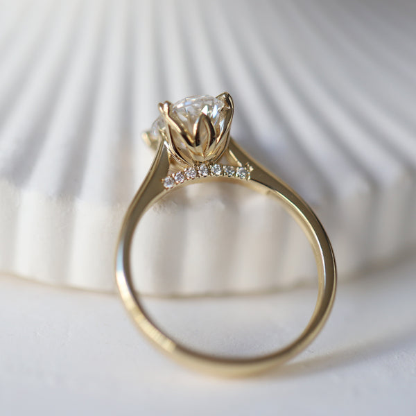 1.55 Karat F SI2 GIA Sertifikalı Lotus Pırlanta Tektaş Yüzük