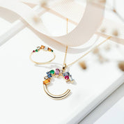 2.21 CT Yakut, Zümrüt ve Multicolor Safir Taşlı C Harf Kolye