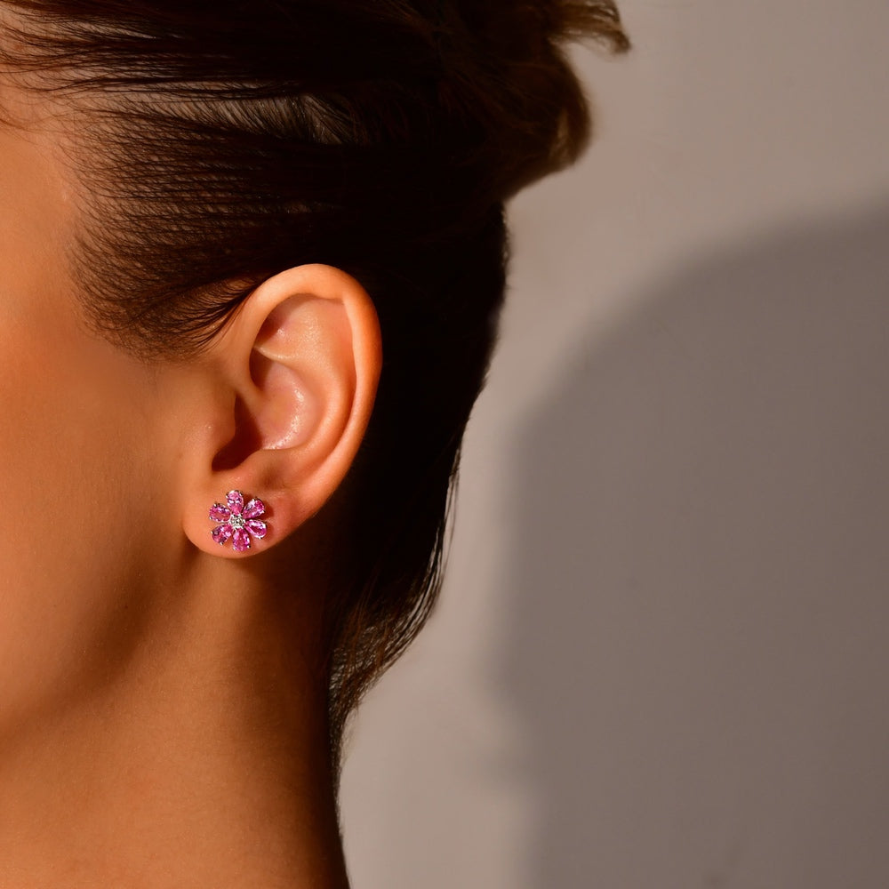 2,90 Karat Pırlanta Pembe Safir Papatya Küpe