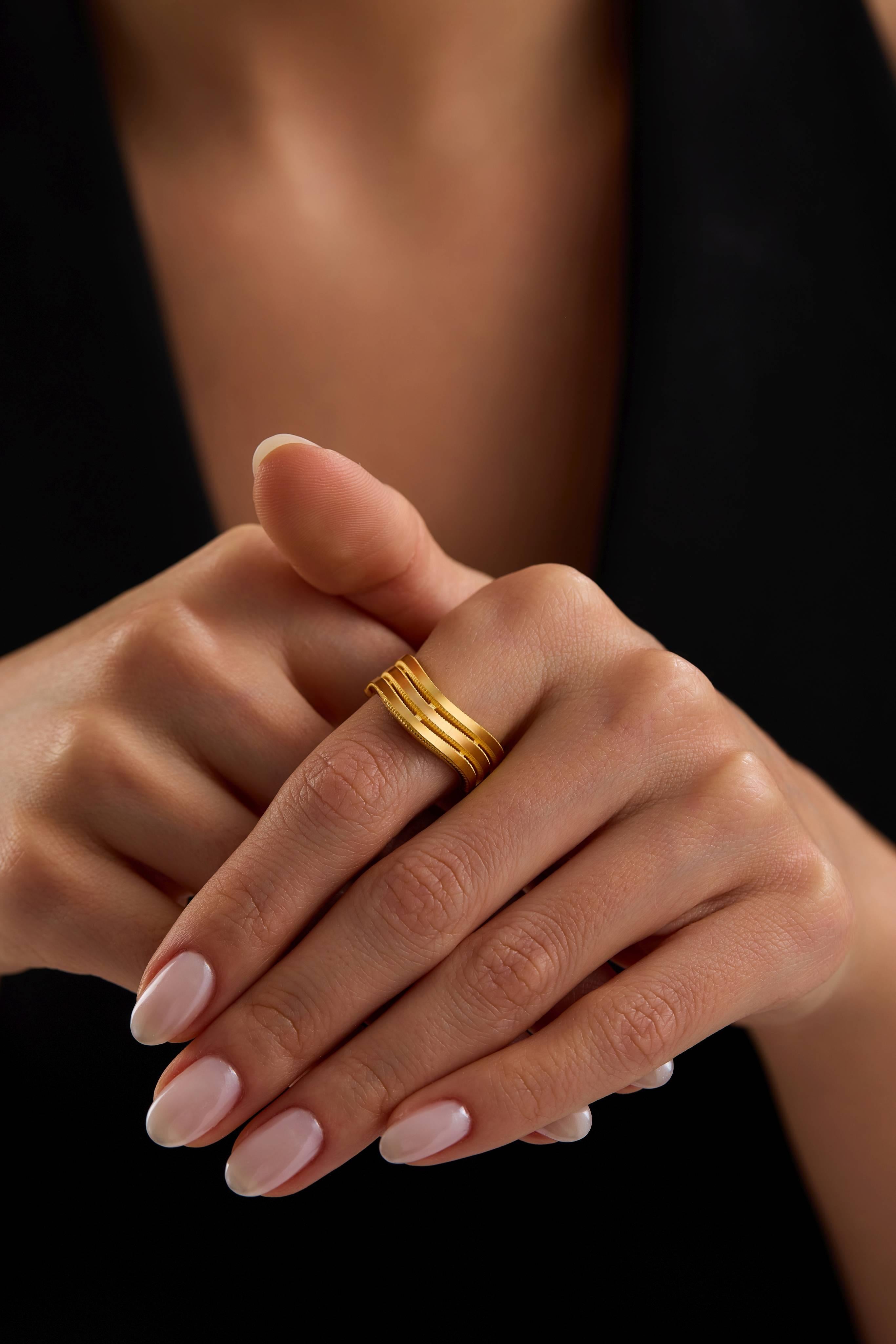 22 Ayar Ajda Altın Yüzük