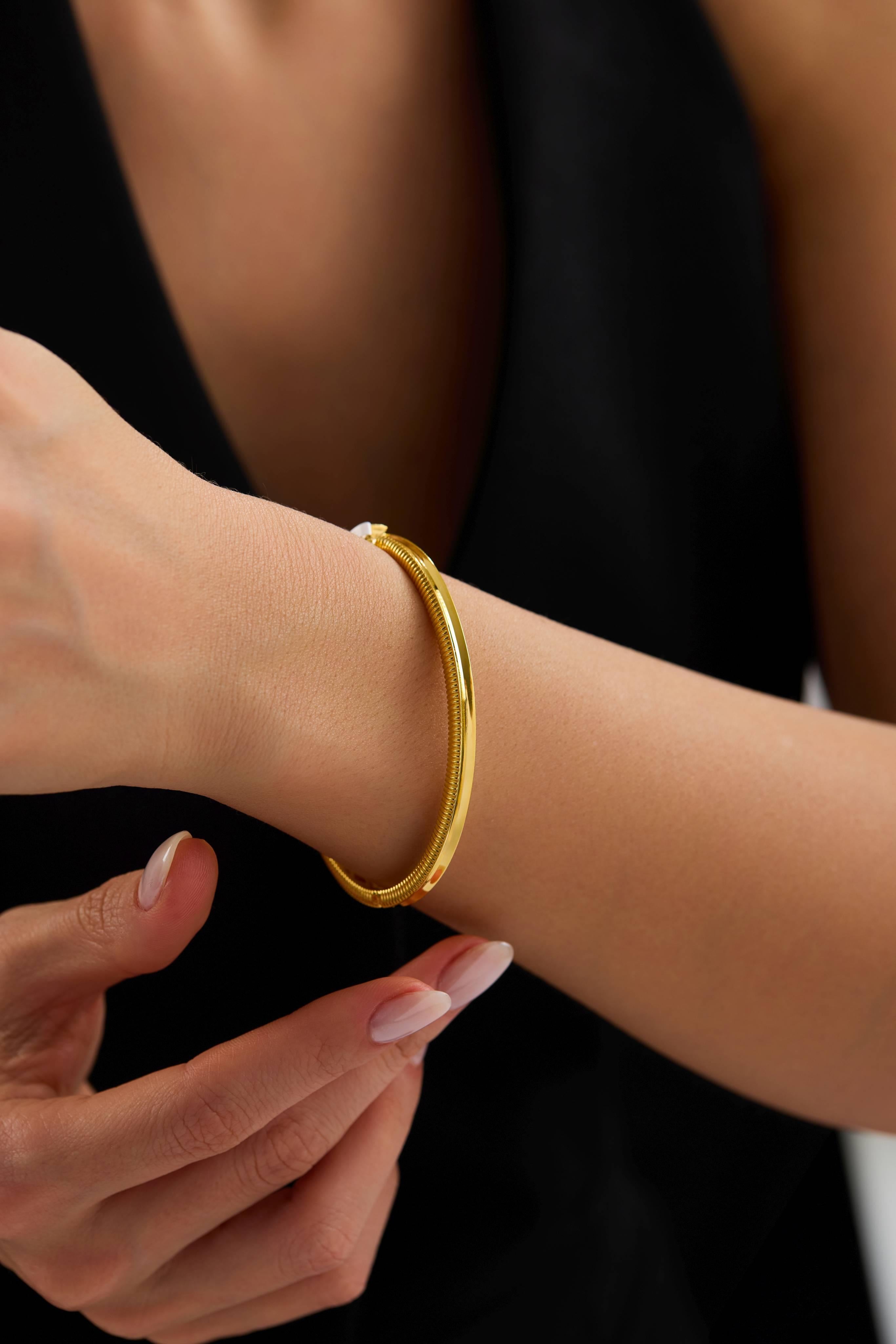 22 Ayar Kalemli Altın Kelepçe