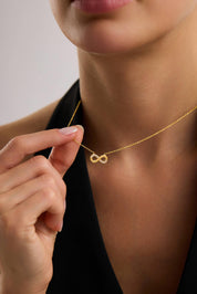 22 Ayar Sonsuzluk Altın Kolye