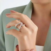 2.42 CT Oval ve Damla Kesim Pırlanta Taşlı Yüzük