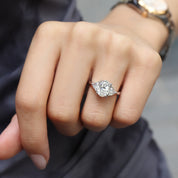 2.50 CT GIA Sertifikalı Özel Tasarım Lena Oval Pırlanta Yüzük