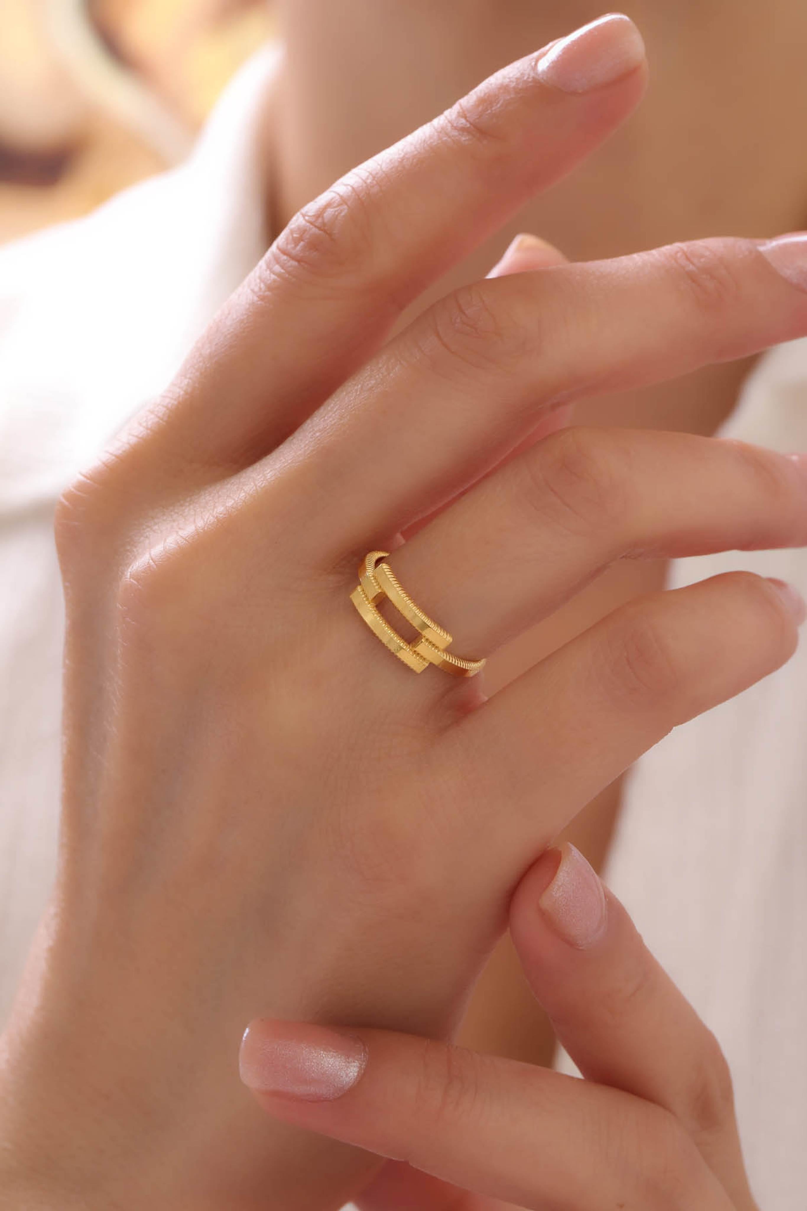 8 Ayar Ajda Kaburga Altın Yüzük