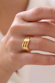 8 Ayar Ajda Kaburga Altın Yüzük