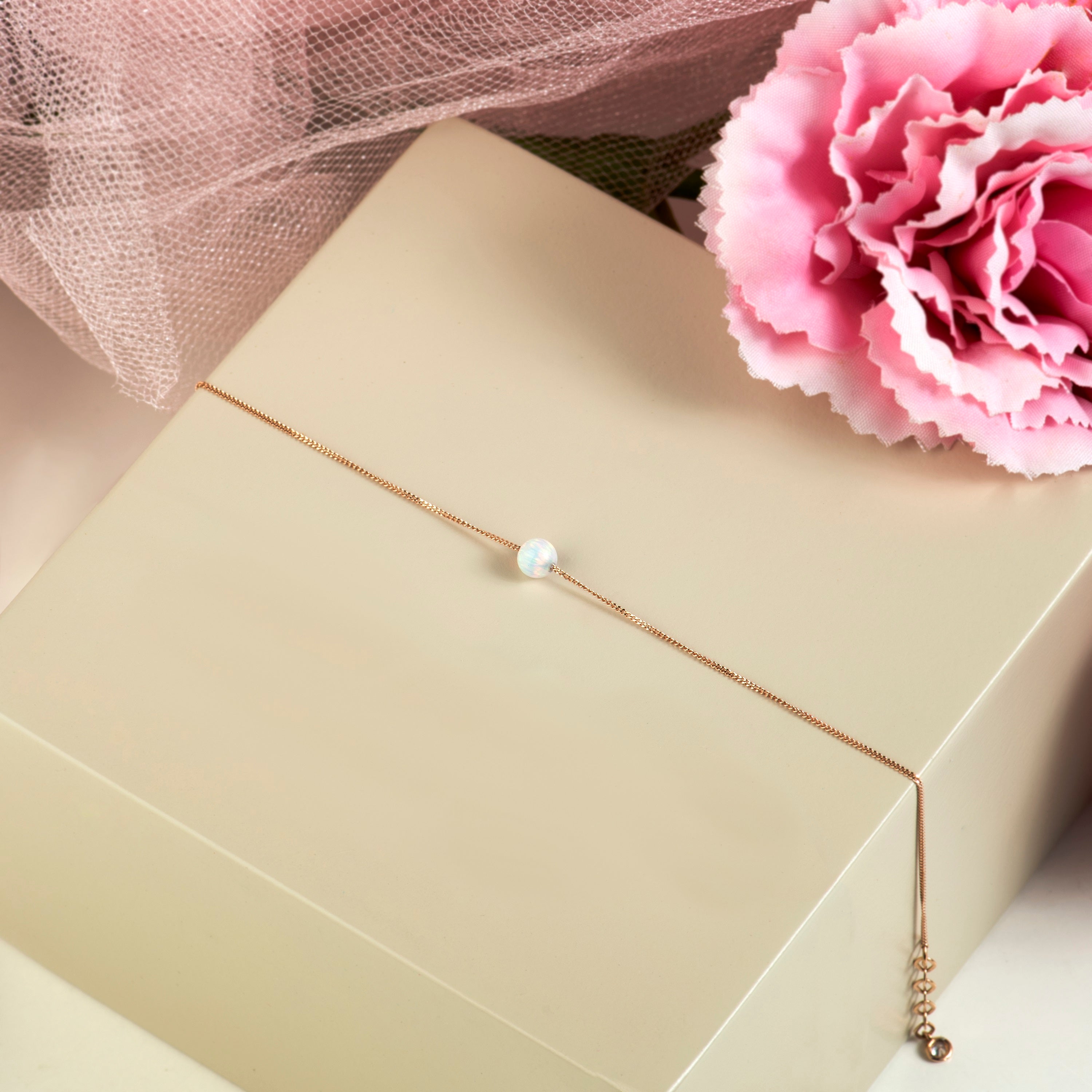 Gravity Opal Taşlı Altın Bileklik