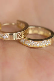 Altın Baget Taşlı Halka Küpe