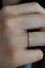 Altın Baget Taşlı Yüzük