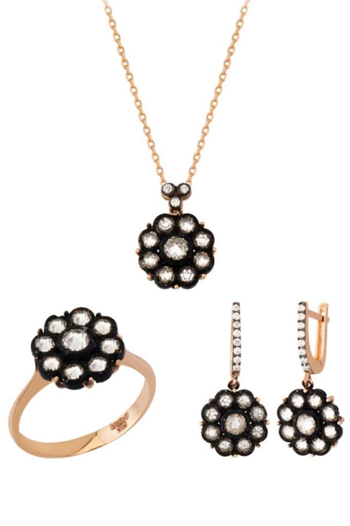Altın Çiçek Motifli Elmas Mini Set