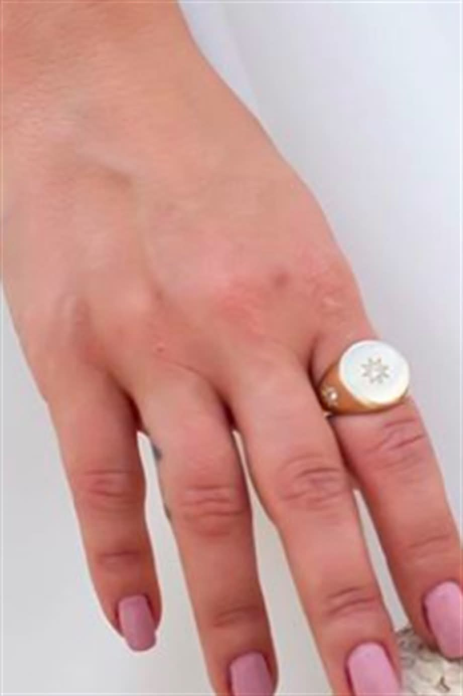 Altın Mineli Yıldız Yüzük