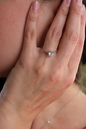 Altın Tektaş Yüzük