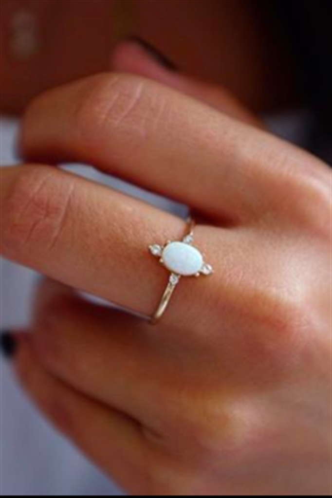 Altın Opal Taşlı Yüzük