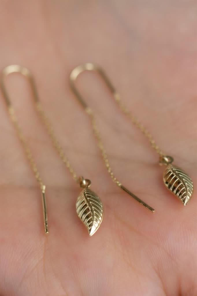 Altın Sallantılı Yaprak Küpe