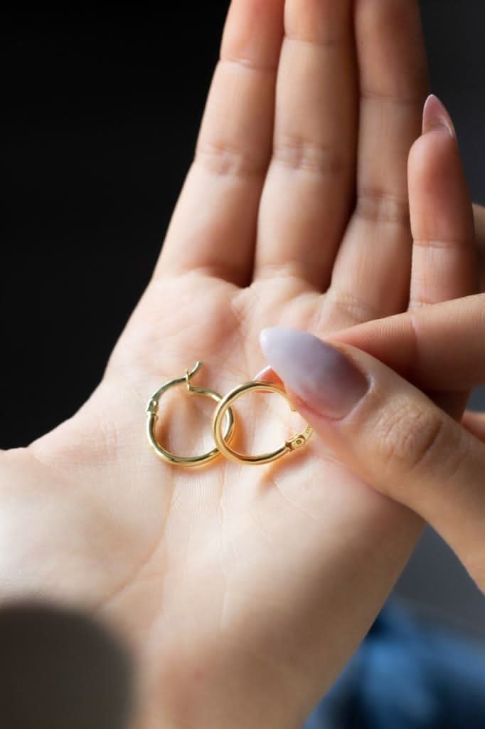 Altın Şarnel Küpe