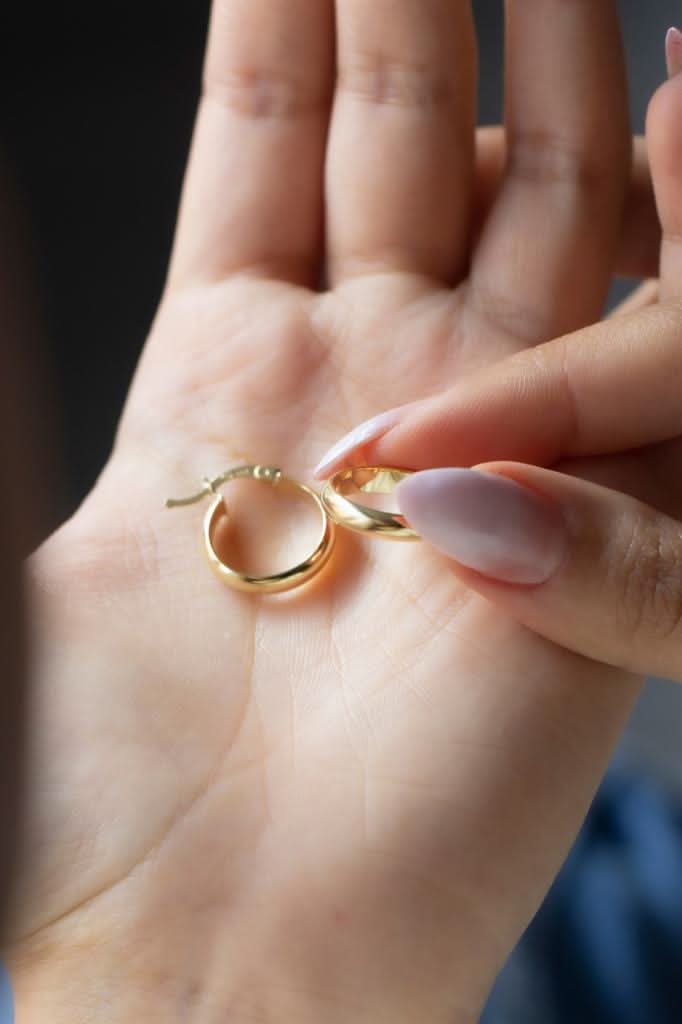 Altın Şarnel Küpe