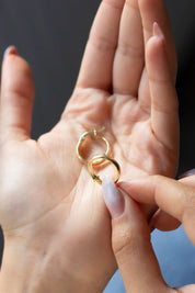 Altın Şarnel Küpe