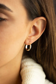 Altın Şarnel Küpe