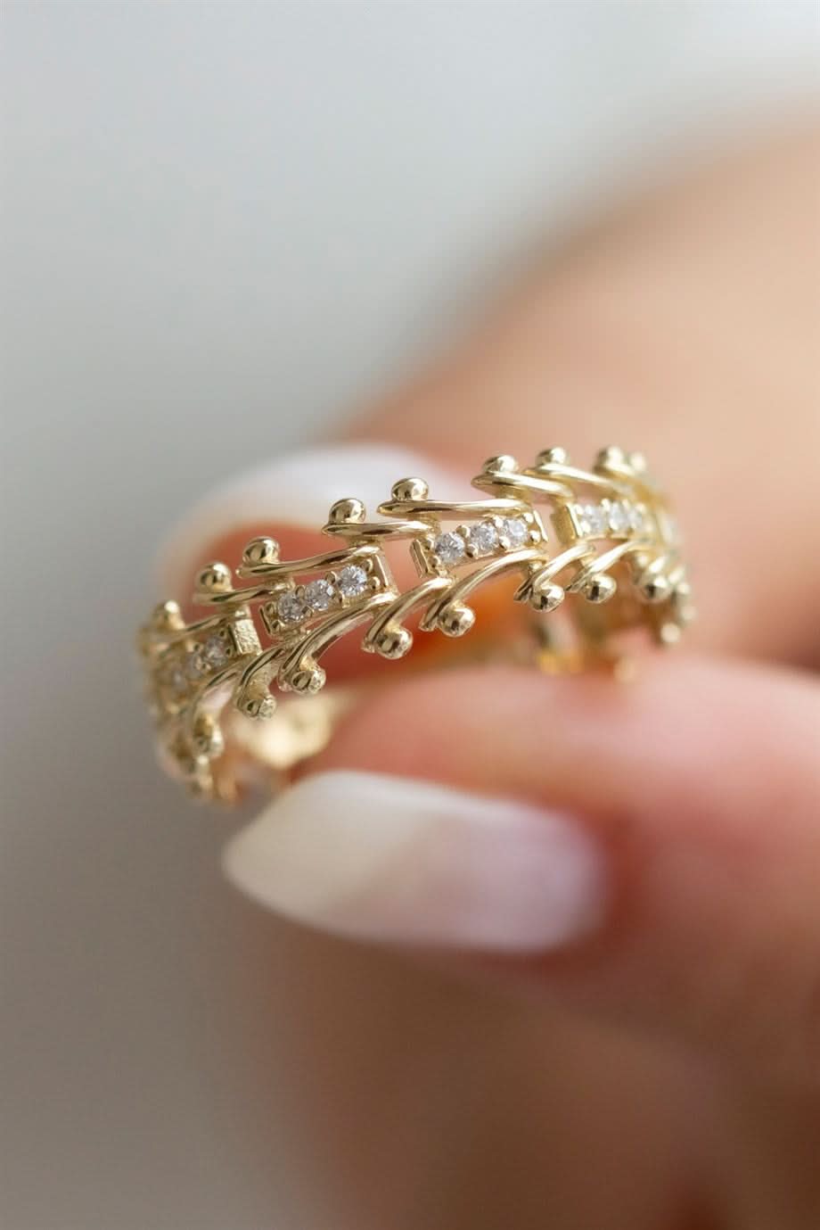 Altın Taşlı Tasarım Yüzük