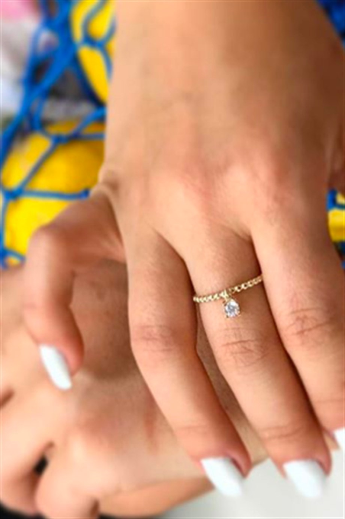 Altın Tektaş Yüzük