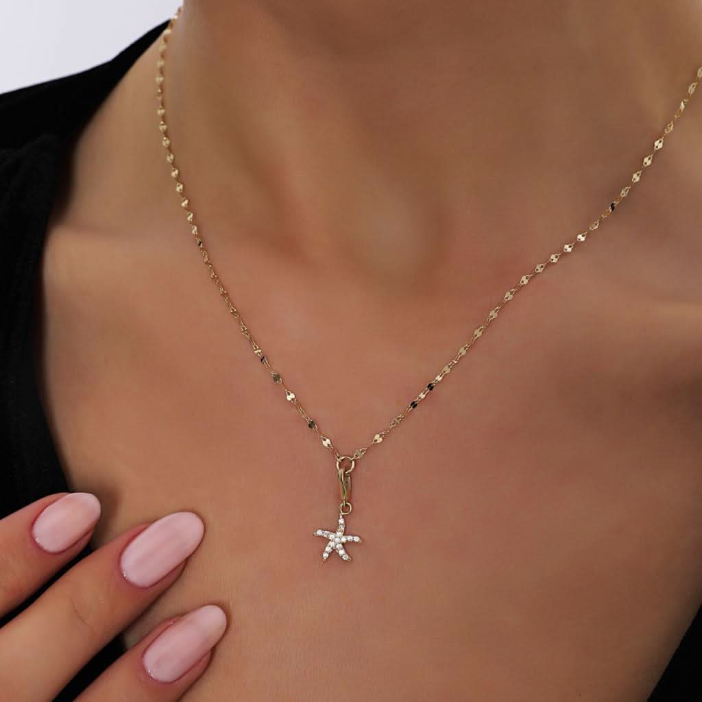 Altın Yıldız Kolye