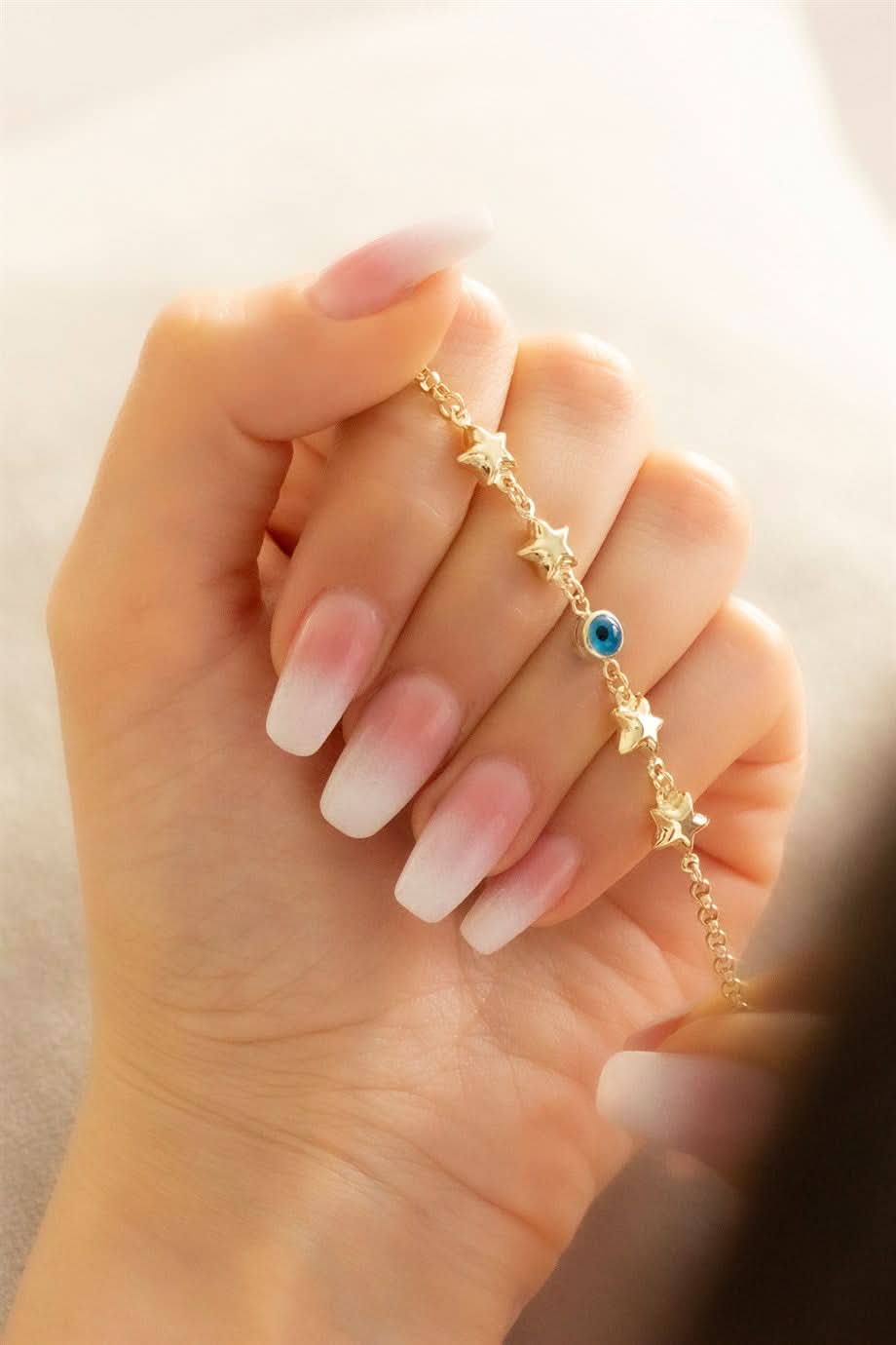 Altın Yıldızlı Nazar Bileklik