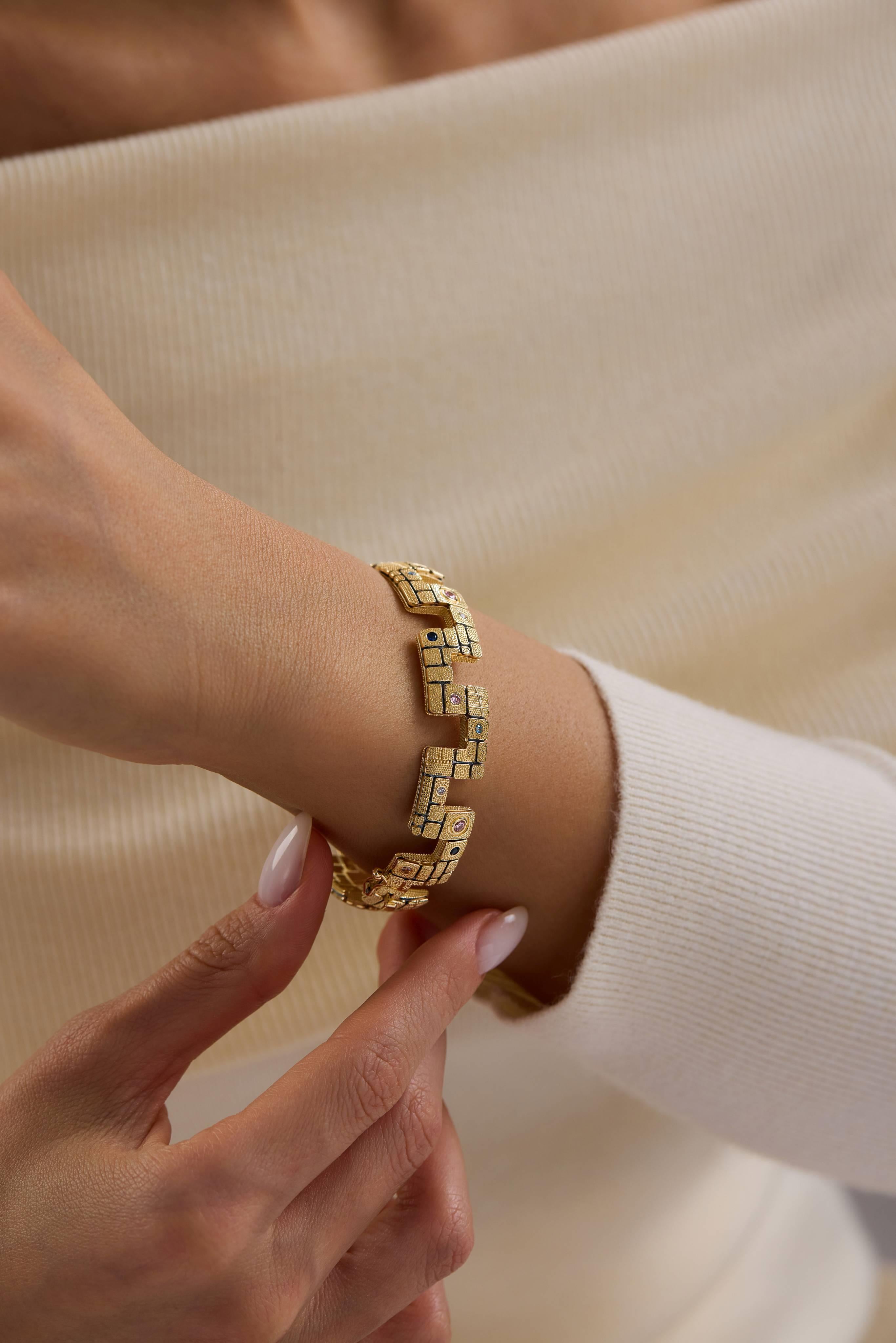 Antik Altın Kelepçe