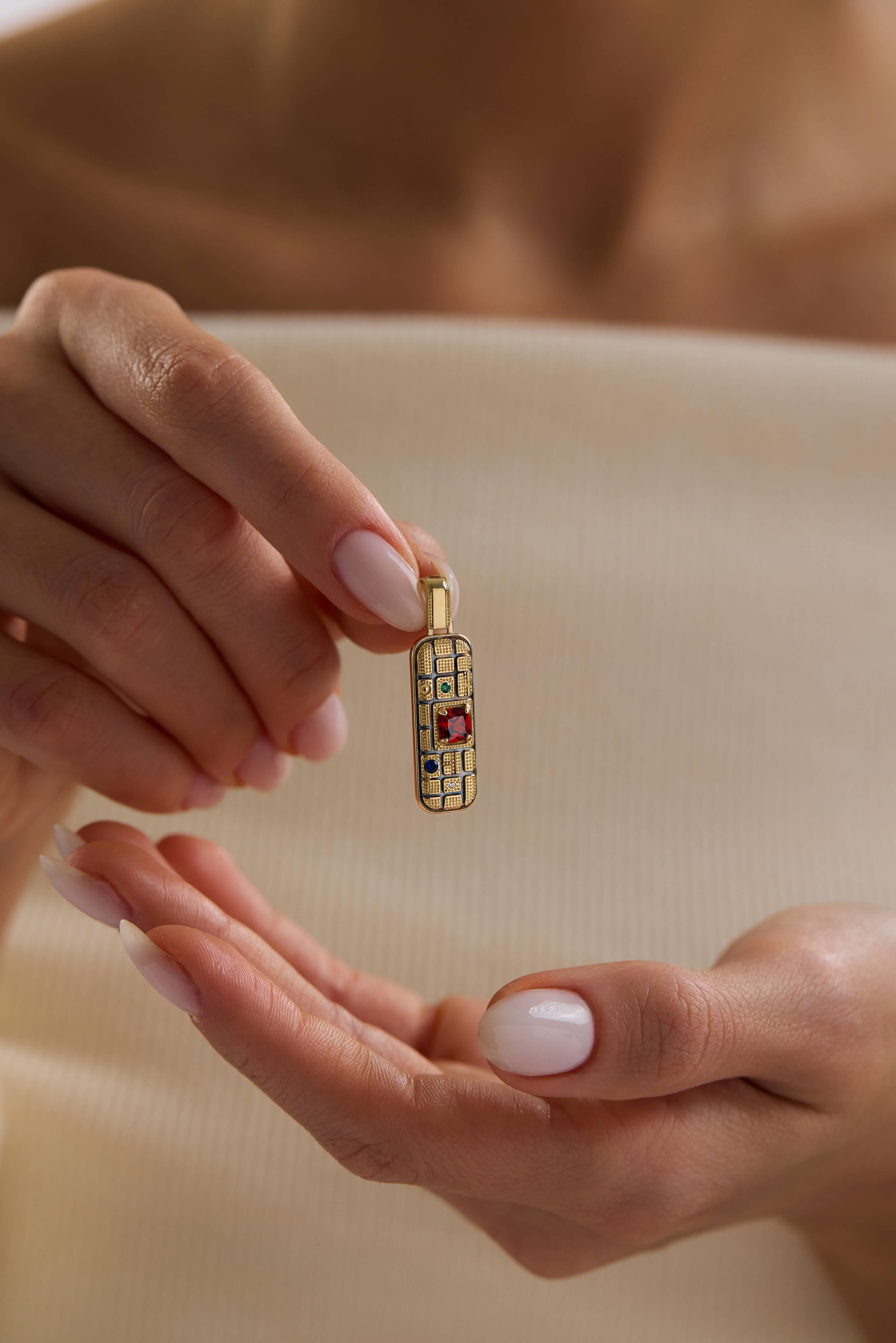 Antik Altın Kolye Ucu