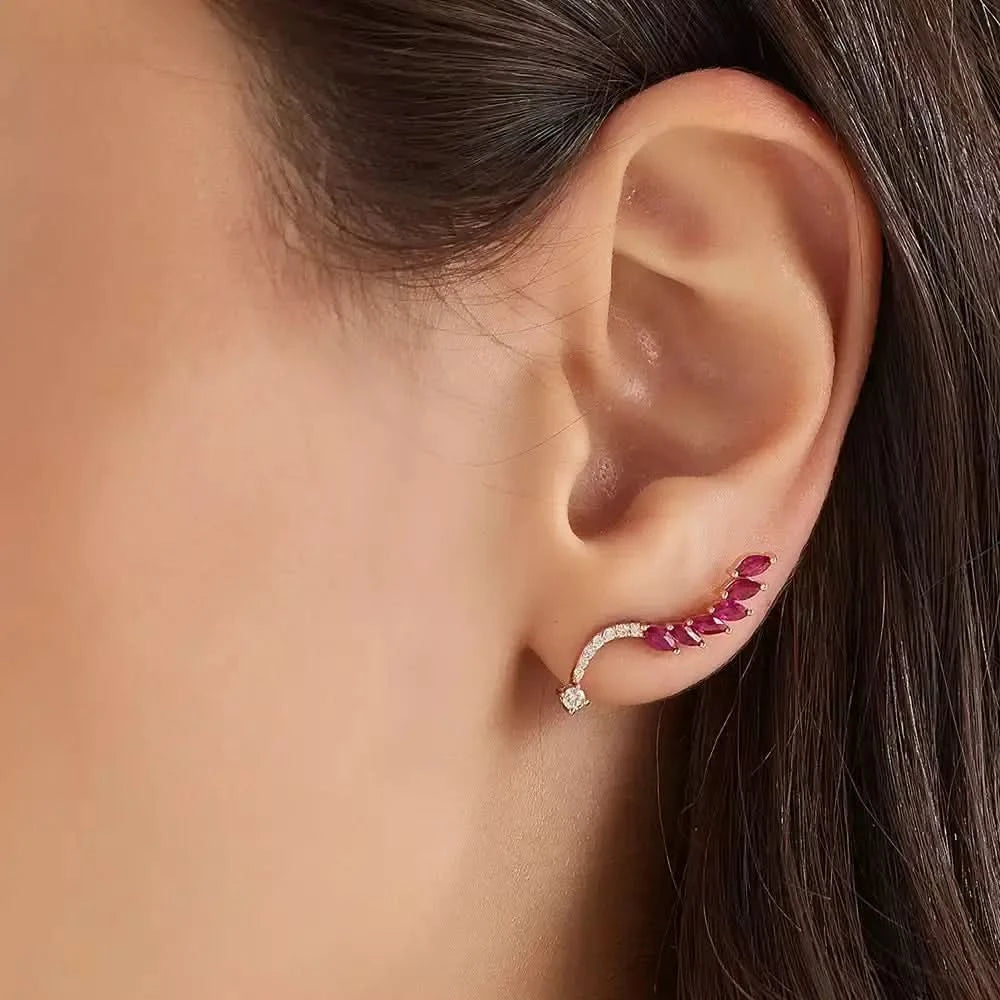 Ava Yakut ve Pırlanta Taşlı Tek Küpe