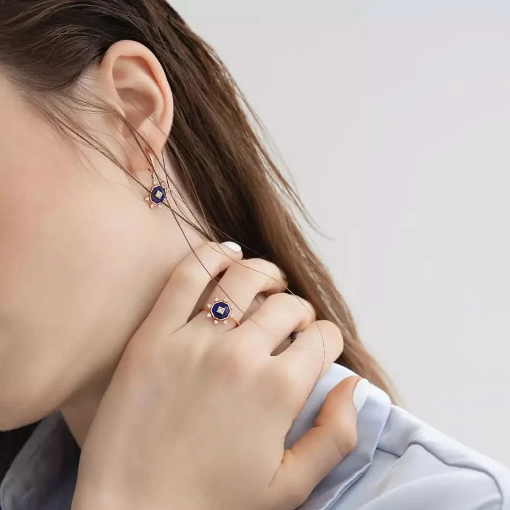 Bellatrix Pırlanta Taşlı ve Lacivert Mineli Yüzük