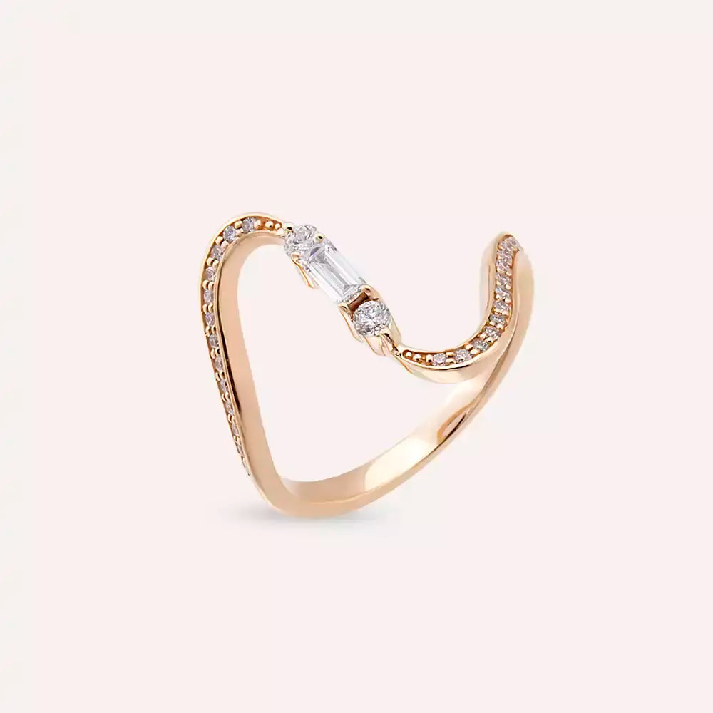 Lyric 0.40 CT Baget Pırlanta Taşlı Rose Altın Yüzük