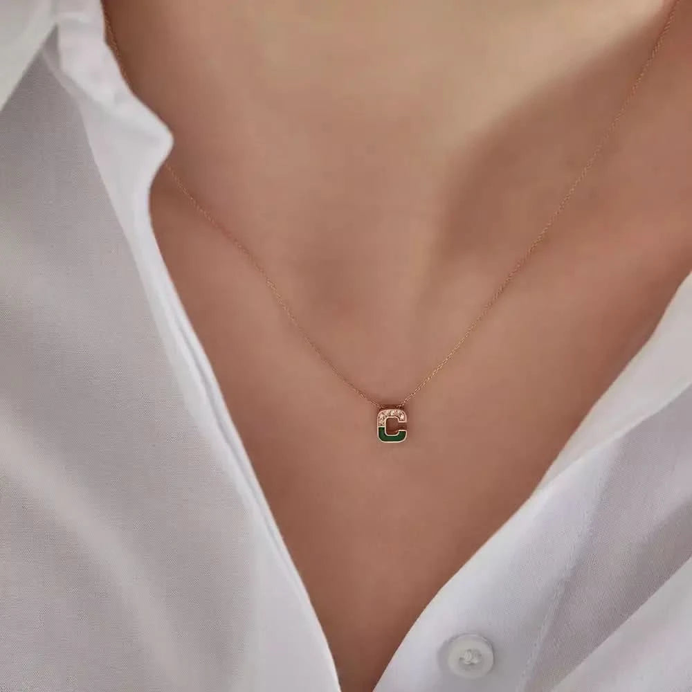 C Harf Pırlanta Taşlı ve Yeşil Mineli Rose Altın Kolye