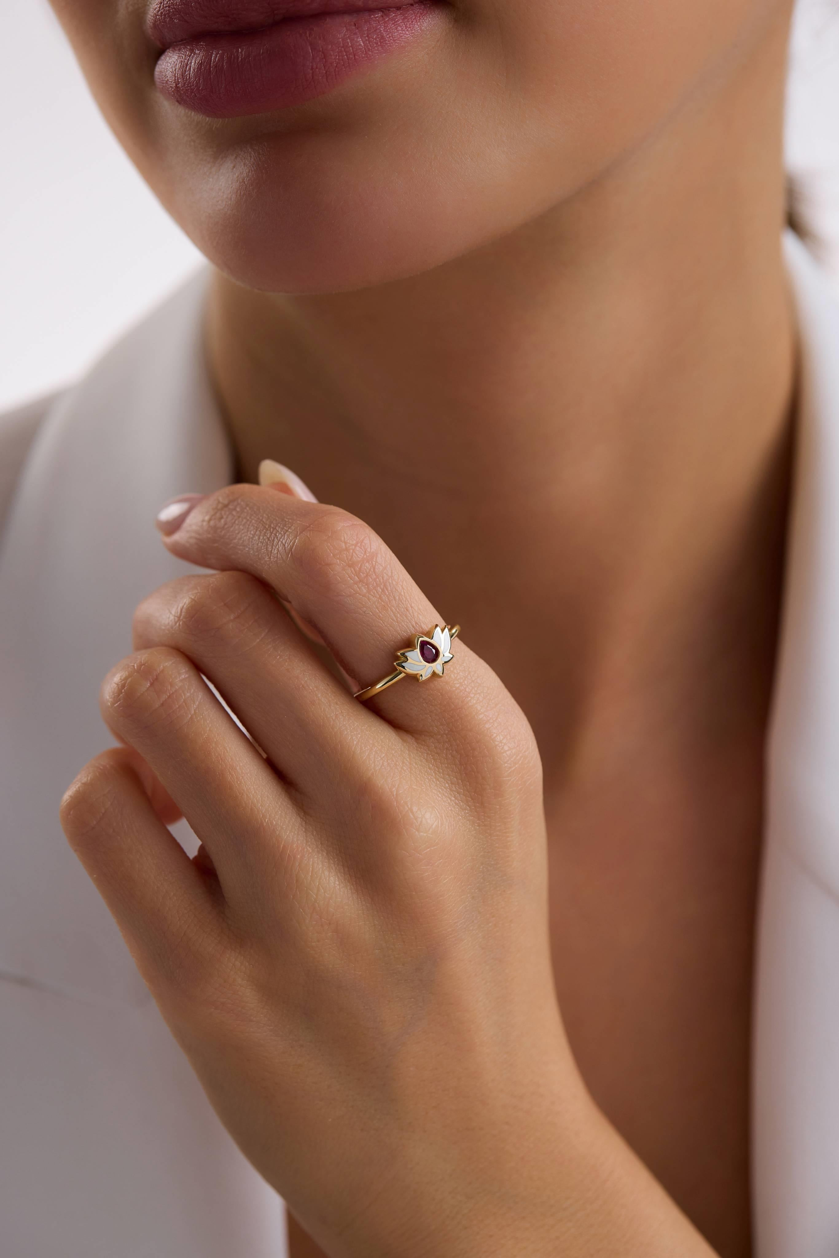 Cetaş Lotus Altın Yüzük