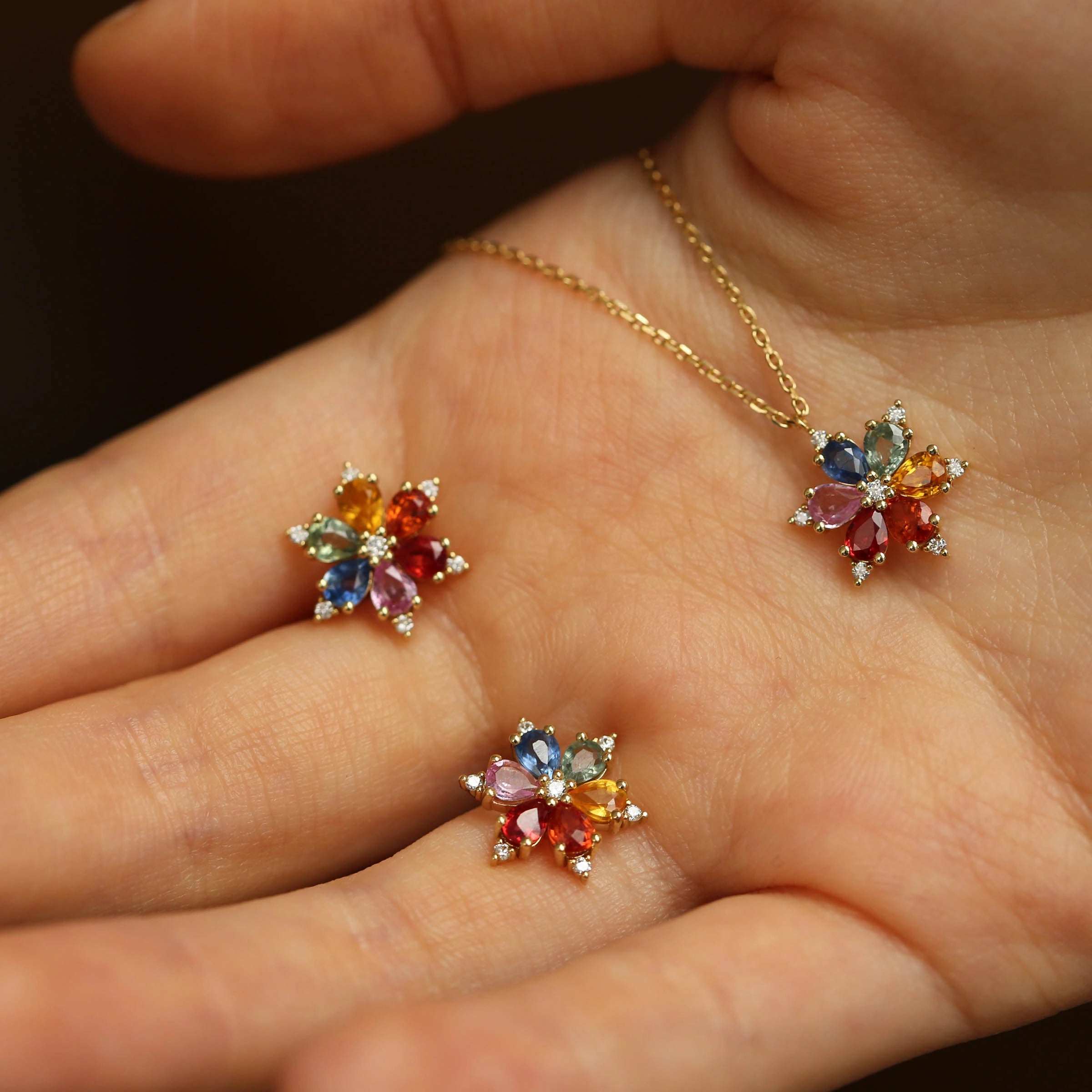 Clematis 1.28 CT Multicolor Safir ve Pırlanta Taşlı Sarı Altın Kolye