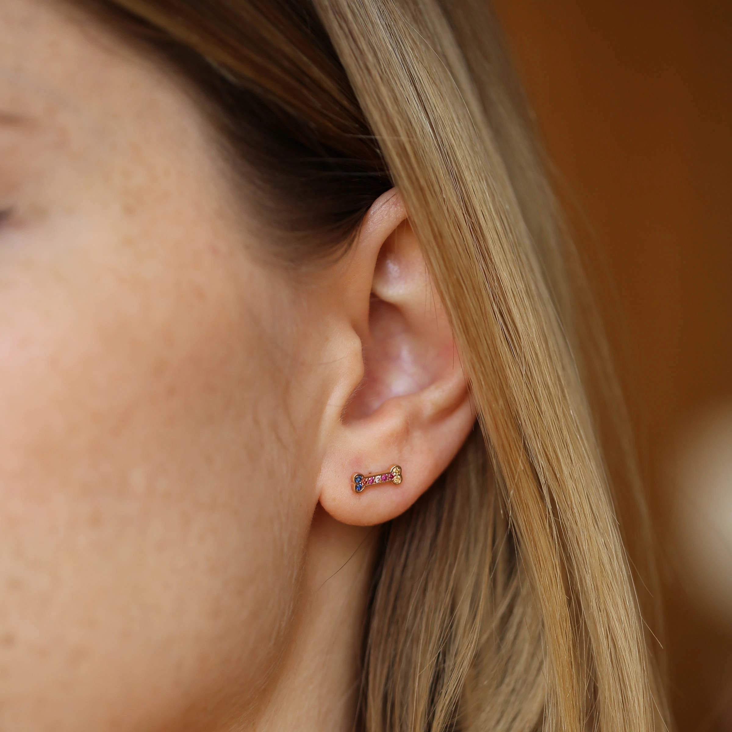 droopy-multicolor-safir-tasli-rose-altin-tek-kupe-175888.jpg