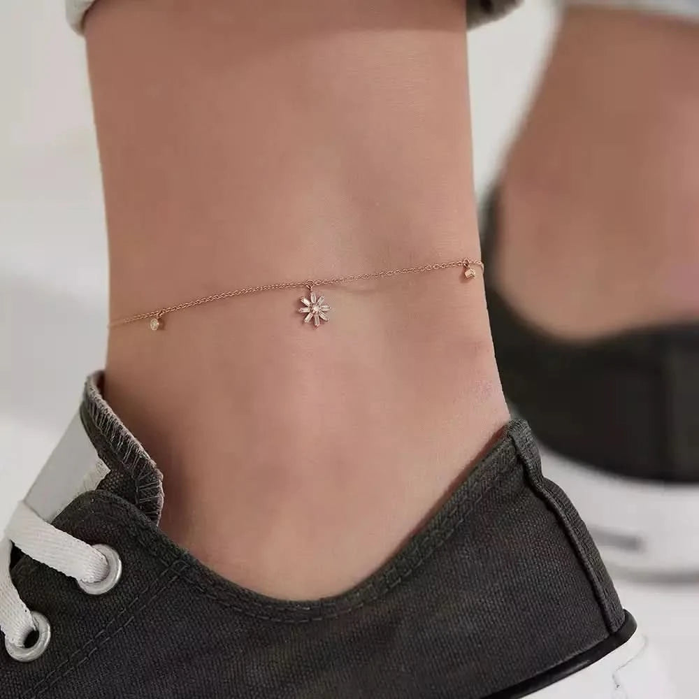 Elva Safir ve Pırlanta Taşlı Rose Altın Halhal