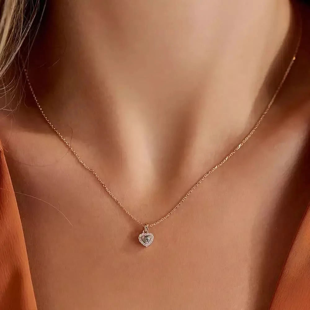 False Pırlanta ve Safir Taşlı Rose Altın Kolye