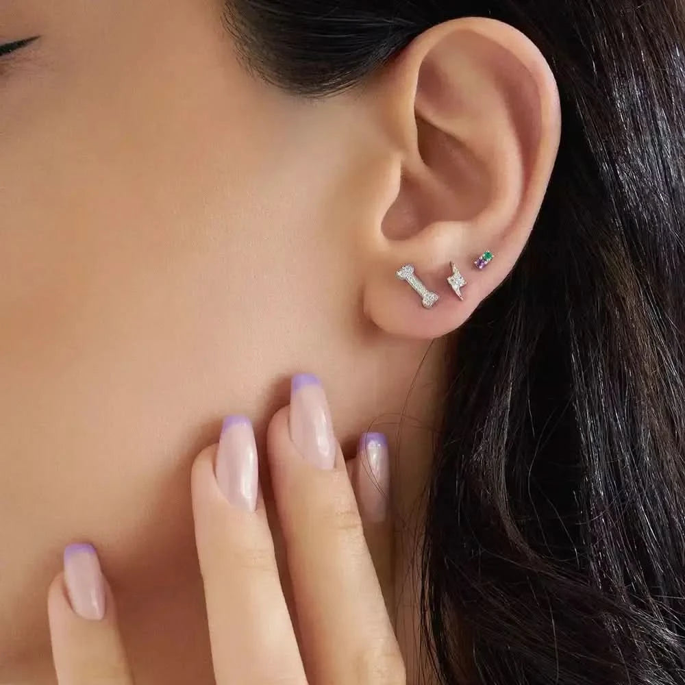 Flash Pırlanta Taşlı Beyaz Altın Tek Küpe