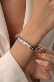 Gece Gündüz Altın Kelepçe