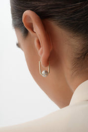 Gece Gündüz Altın Küpe