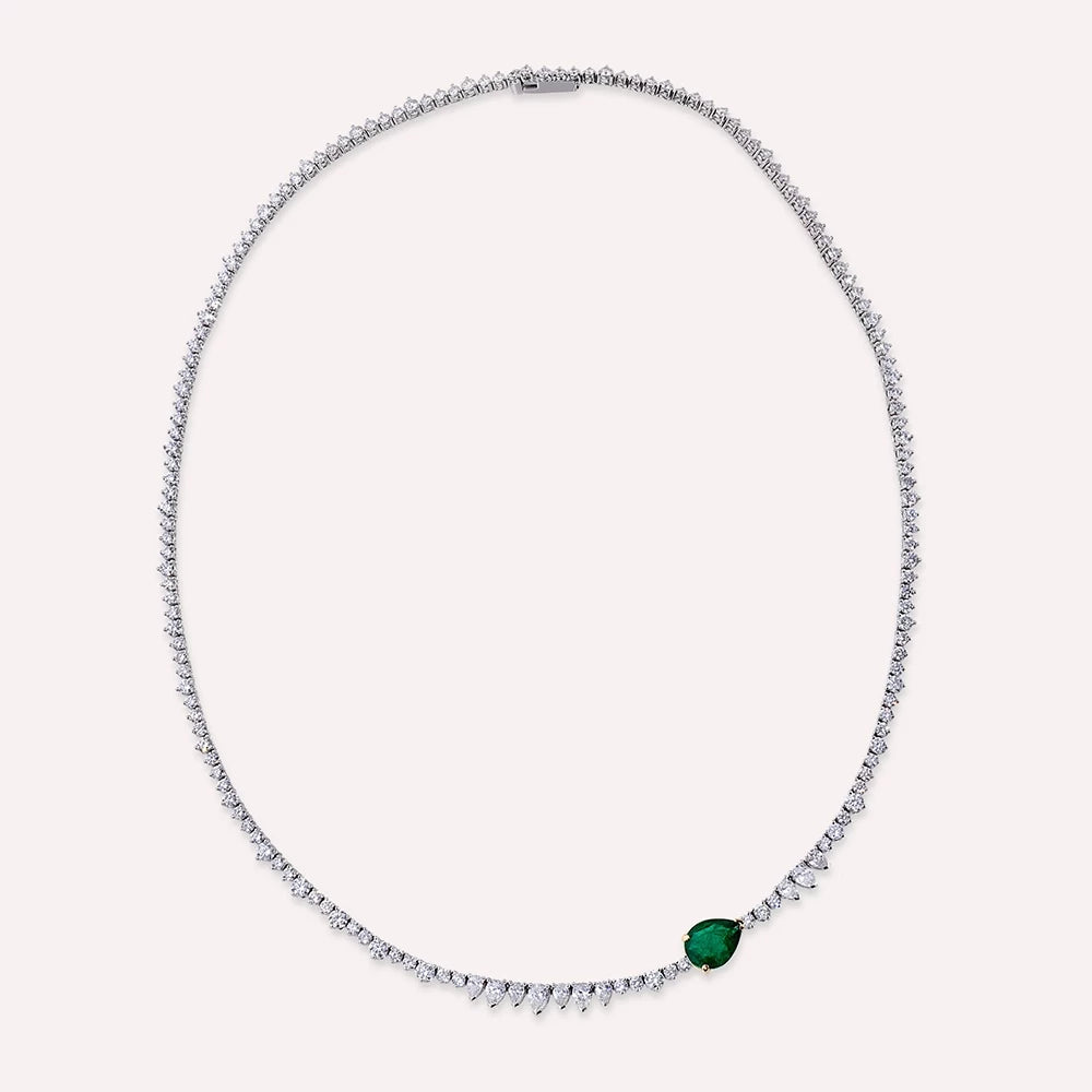 Glint 9.09 CT Zümrüt ve Pırlanta Taşlı Beyaz Altın Gerdanlık