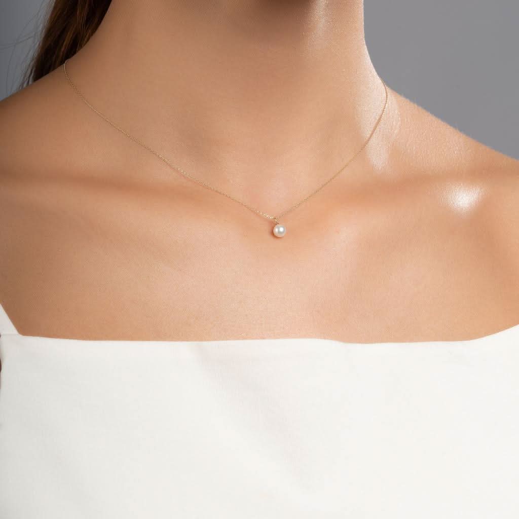 inci-altin-charm-169931.jpg