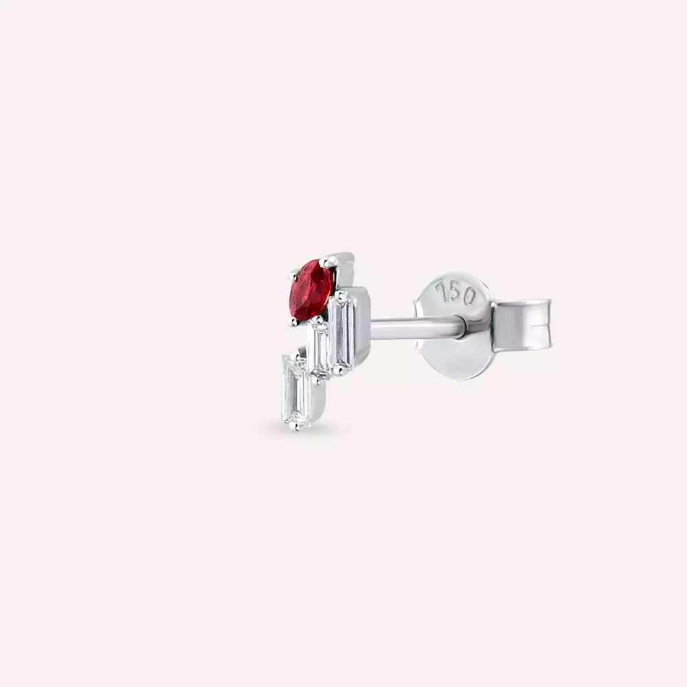 Lea Red Safir ve Baget Pırlanta Taşlı Beyaz Altın Tek Küpe