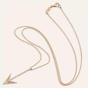 Levy Pırlanta Taşlı Kolye