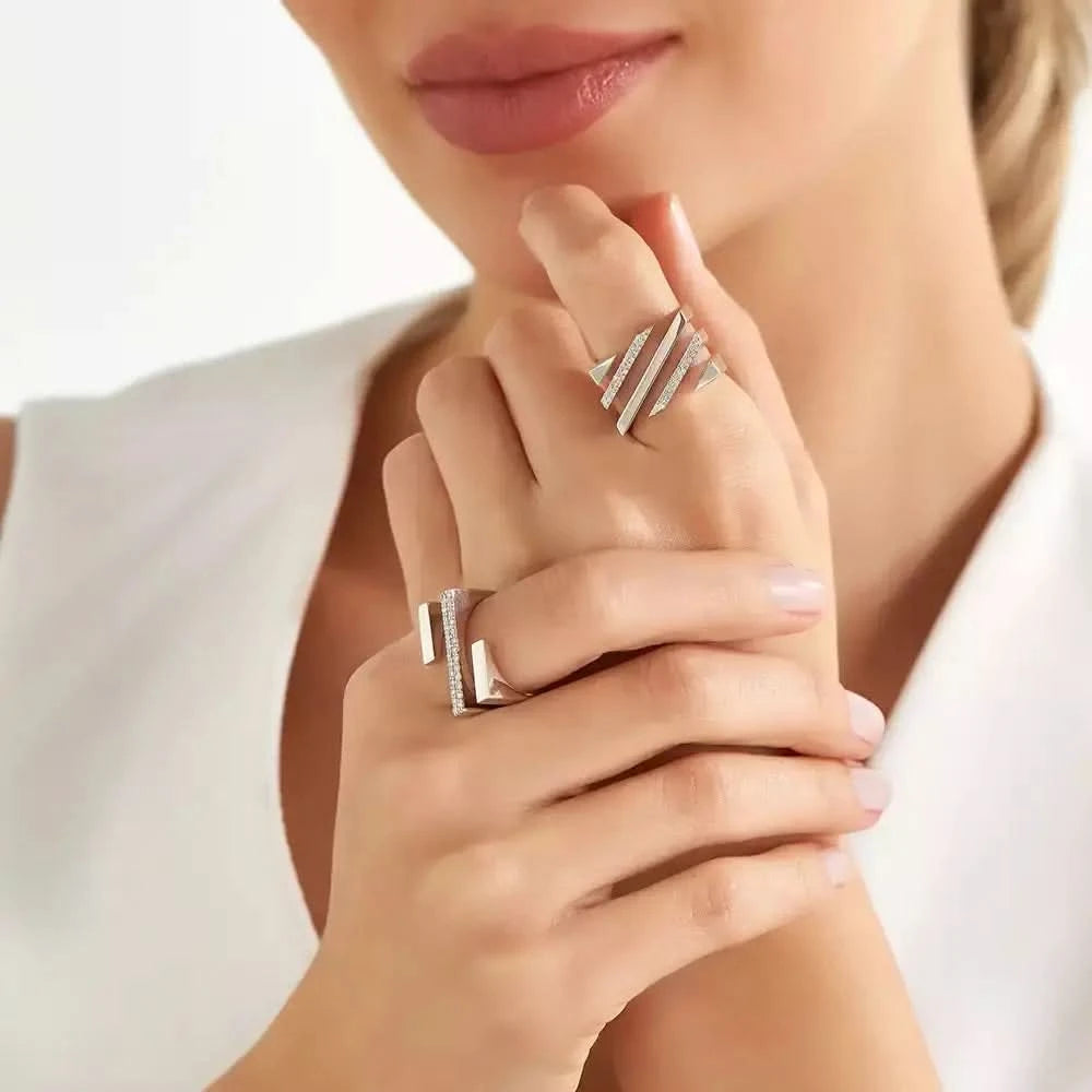 Linear Bold 0.20 CT Pırlanta Taşlı Beyaz Altın Yüzük