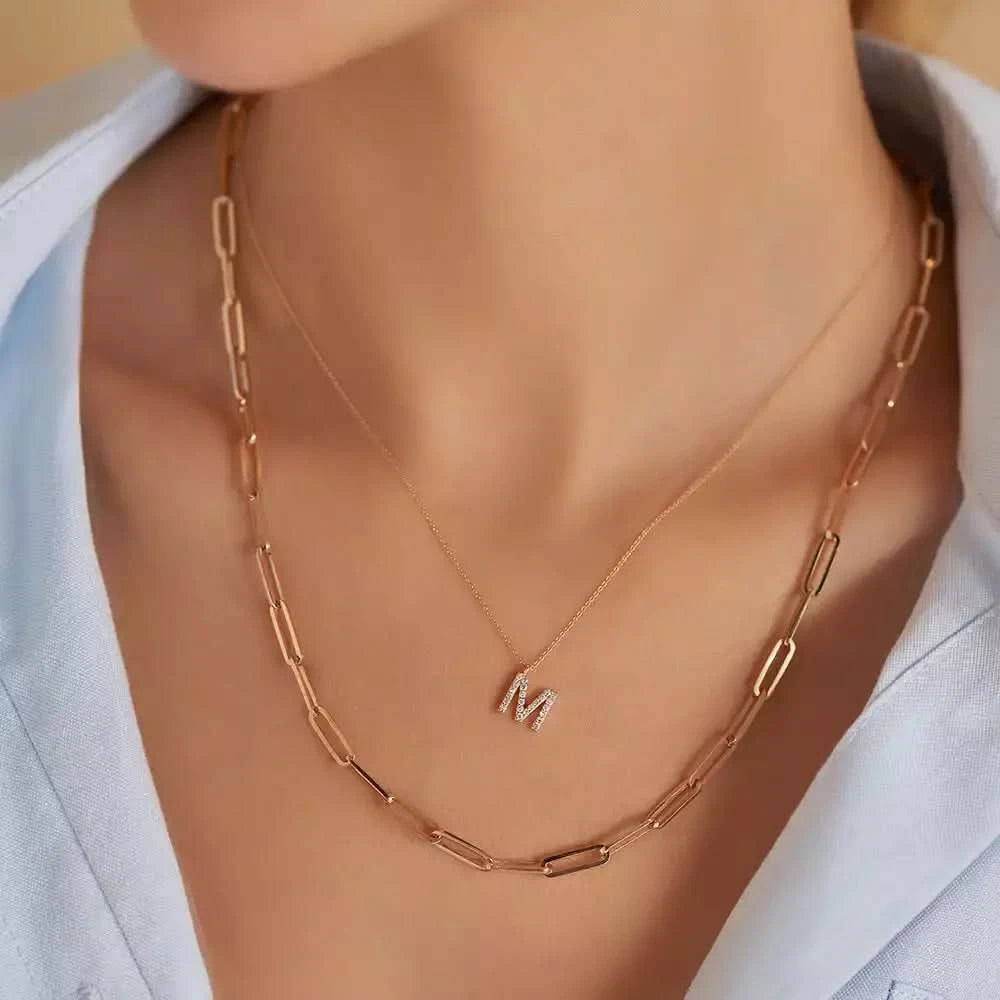 M Harf 0.15 CT Pırlanta Taşlı Rose Altın Kolye
