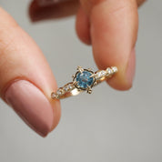 Özel Tasarım Mila London Blue & Pırlanta Yüzük