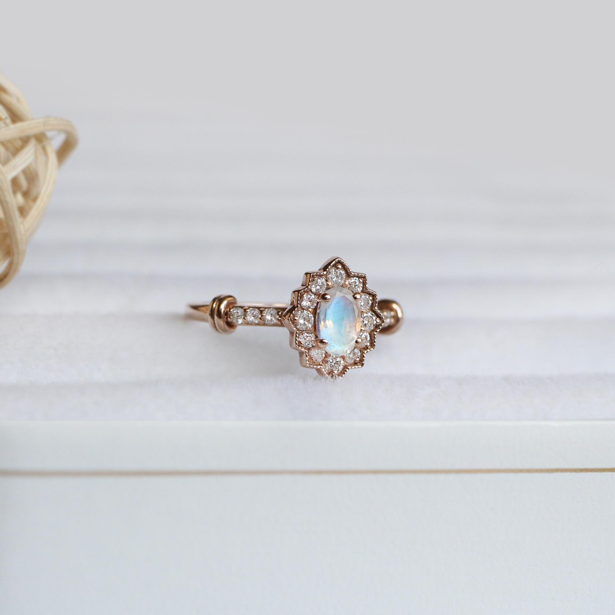 Özel Tasarım Venice Aytaşı & Pırlanta Yüzük