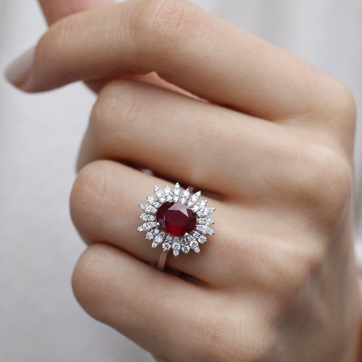 Özel Tasarım Yakut & Pırlanta Yüzük